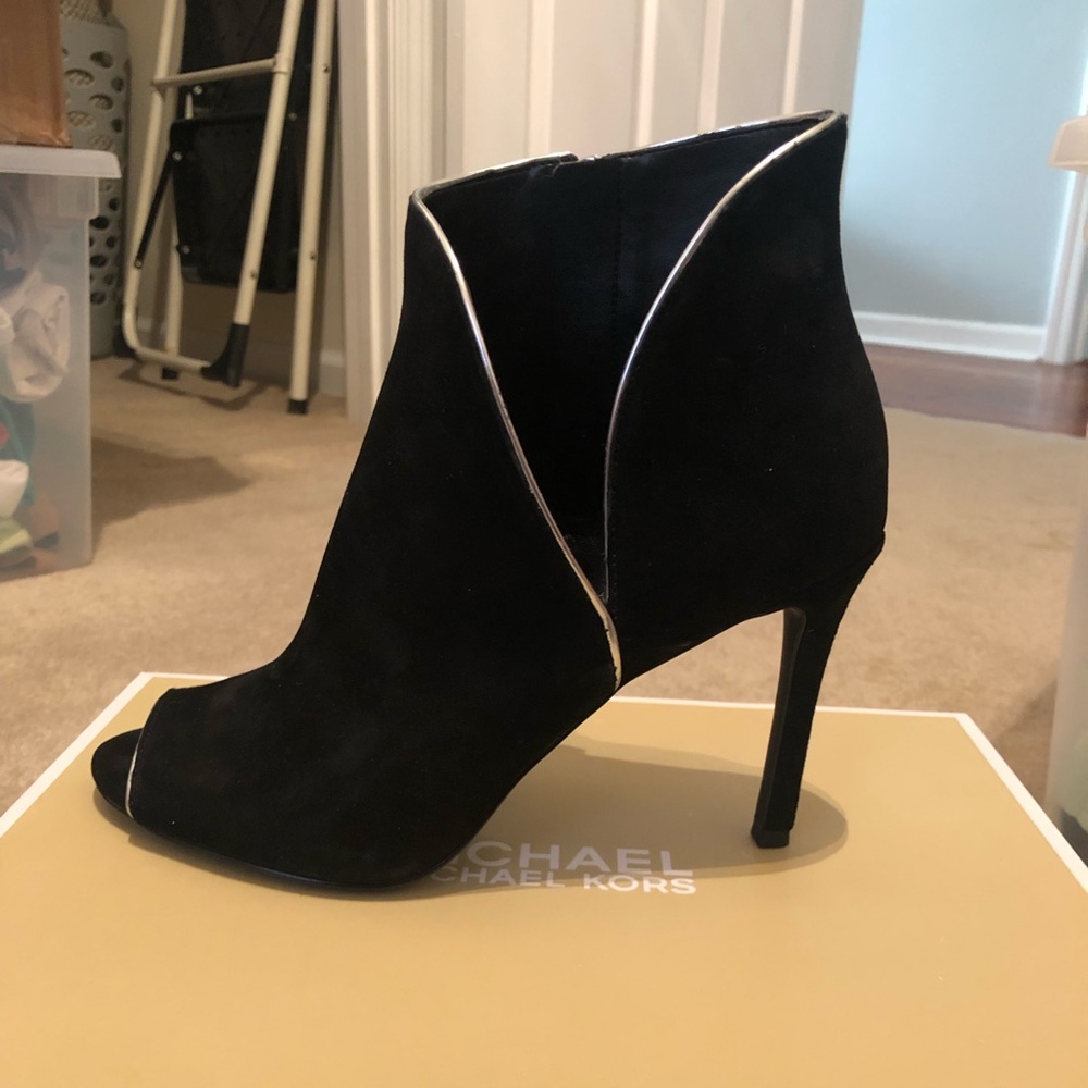 Michael Kors Black Suede Heels
